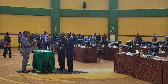 Rapat Paripurna PAW Yustina Timang Hanya Dihadiri 4 Anggota DPRD Mimika
