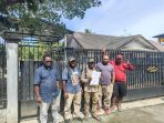 Dinilai Tidak Adil Dalam Pemberian PO dan Pembayaran, Supplier Aktif Lokal Papua Suku Amungme Gembok Kantor Kopkar Sarima
