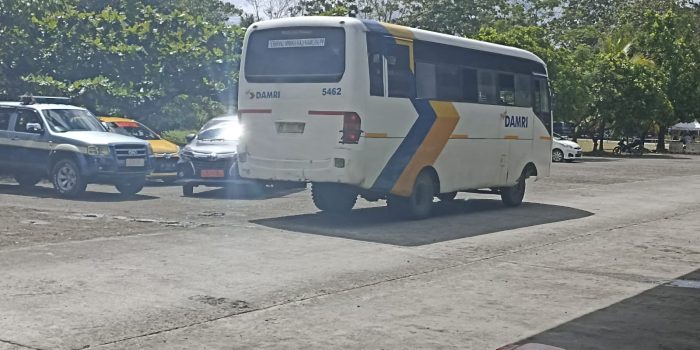 Ironi Keberadaan Bus DAMRI Mimika, Layani Angkutan Hingga Wilayah Terisolir Berbiaya Murah Tapi Malah Kurang Diminati