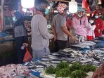 Ikan di Pasar Sentral Timika Melimpah, Setiap Pedagang Bisa Menjual Hingga 60 Kilogram Sehari