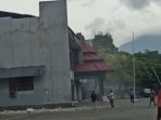 Gedung Pasca Sarjana Uncen Rusak dan Deretan Kafe di Dok II Runtuh, Gempa 5,4 Magnitudo di Jayapura Tidak Berpotensi Tsunami