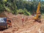 150 Kendaraan Terjebak di Jalan Trans Papua Ruas Jayapura-Wamena
