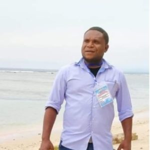 Tokoh Muda Amungme Yopinus Beanal, Minta Dishub Mimika Tindak Tegas Oknum yang Lakukan Pungli Ojek di Bandara Moses Kilangin
