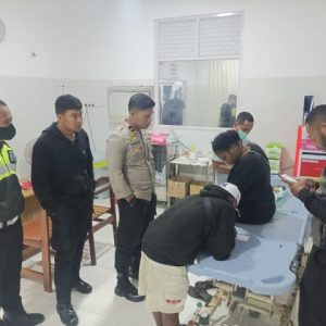 Asyik Pacaran di Para-para Saat Dini Hari, Seorang Wanita Dianiaya Orang Tak Dikenal