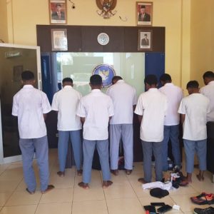 Sedang Asyik Isap Ganja di Lorong Swalayan, 9 Siswa SMA di Sentani Ditangkap BNN