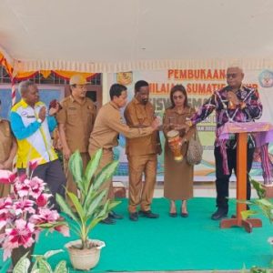 Ujian Sekolah SMA/SMK se-Kabupaten Mimika Resmi Dimulai, Plt Bupati : Ada 40 Sekolah Mestinya Sudah Dinas Sendiri