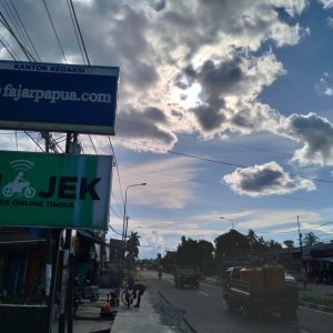 Hari Ini Anda Merasa Kepanasan! Ini Penyebabnya Menurut BMKG