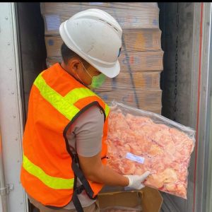 33 Ton Ayam Beku Asal Sidoarjo Dinyatakan Layak Konsumsi