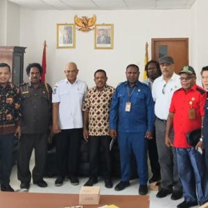 Legislator Mimika Tekankan Pemeliharaan Venue PON dan Fungsikan BTS Layani Kebutuhan Internet Warga