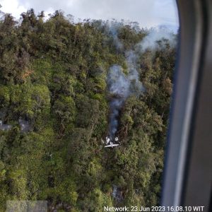 Jatuh di Hutan Kampung Piok, Kondisi Pesawat SAM AIR Hancur