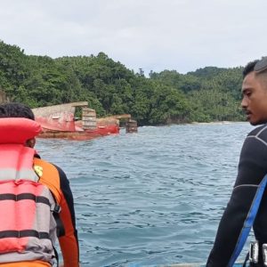 Berlayar dari Manokwari, Tim SAR Gabungan Cari Nahkoda dan Juru Masak Hilang di Batang Dua