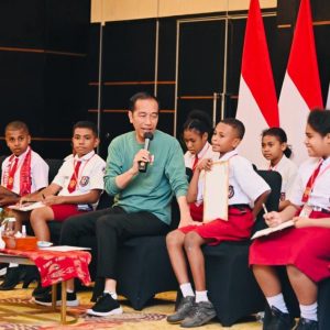 Jokowi Tegaskan Pemerintah Terus Upayakan Pembebasan Pilot Susi Air dari Tangan KKB Papua