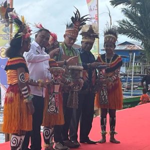 Dibuka Sandiaga Uno, Festival Danau Sentani Jadi Ivent Nusantara