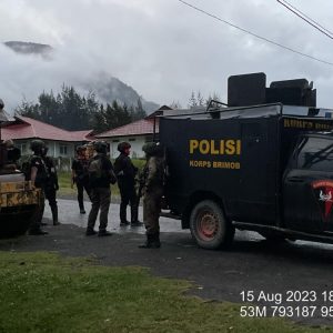 Kuasai Markas KKB Numbuk Talenggen, Aparat Gabungan TNI-Polri Sita Sejumlah Barang Bukti