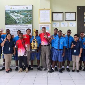 Juara 1 se-Provinsi Papua Tengah, Tim Voli SATP Timika Terima Piala dan Uang Tunai Rp 10 Juta dari Pemda Mimika