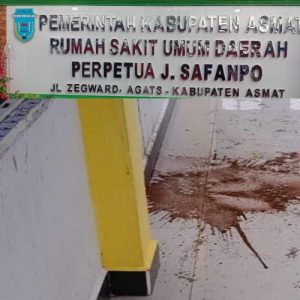 Buang Ludah Pinang Sembarangan, Lantai Keramik RSUD Perpetua J. Safanpo Sering Jadi Sasaran