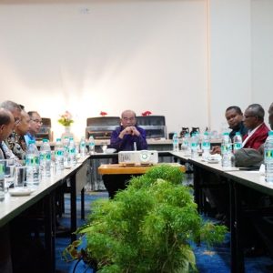 Dialog Dengan Pemuka Agama di Mimika, Menko PMK Minta Gereja Bantu Pembangunan Sosial
