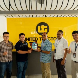 United Tractors Apresiasi Layanan PLN Papua Pada Hari Pelanggan Nasional 2023