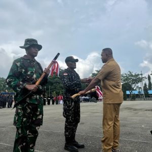 TNI AD Bantu Pemerintah Bangun Pustu dan Bak Air di Distrik Airu Kabupaten Jayapura