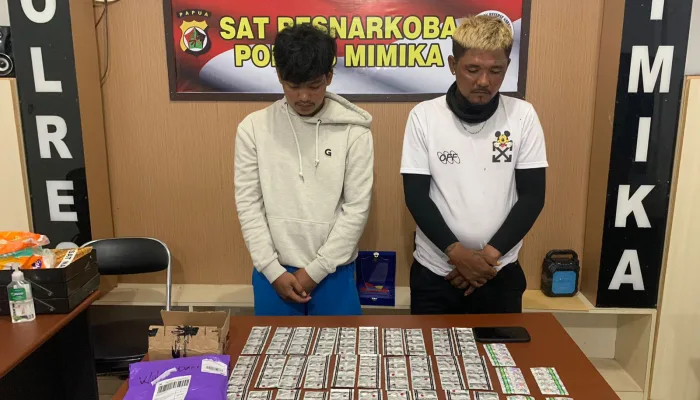 Pengedar Obat Terlarang di Timika Ditangkap Saat Ambil Paket di Jasa Pengiriman, Pelaku Pasangan Suami Istri