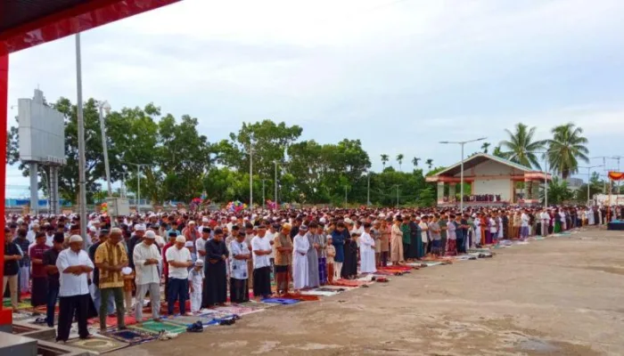 PHBI Mimika: 1.000 Umat Muslim Mengikuti Shalat Ied 1445 Hijriah 