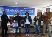 Tuntas Direnovasi Pasca Longsor, PT Freeport Indonesia Serahkan 500 Kursi Lipat Untuk Gereja Yerusalem Banti 2 Tembagapura
