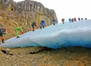 Ketebalan Tutupan Es di Puncak Jaya Papua Berkurang 4 Meter