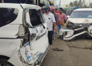 Diduga Sopirnya Mabuk, Mobil Tabrak Rumah di Gorong-gorong Timika