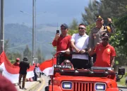 Rayakan Hari Integrasi Papua ke NKRI, Pemkot Jayapura Bersama Masyarakat Bentangkan Bendera Merah Putih Sepanjang 11 Ribu Meter