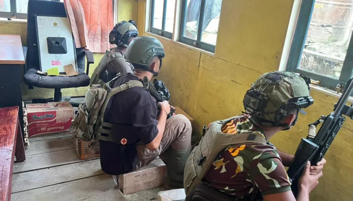 Aparat TNI-Polri Halau Serangan OPM Kelompok Afrianus Bagubau dan Keny Tipagau di Kampung Pogapa Homeyo Intan Jaya