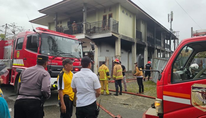 Kebakaran di Jalan Salak SP II Timika Disebabkan Mesin Alkon yang Terbakar, Kerugian Capai Rp 500 Juta