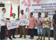 Pemprov Papua Tengah Salurkan Bantuan Sosial Tunai Kemiskinan Ekstrem untuk Masyarakat di 18 Distrik di Mimika