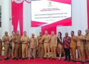 Sertijab Pj Bupati Mimika, Valentinus Sumito : Tugas Saya Mewujudkan Pilkada Mimika yang Aman dan Damai Sudah Tercapai