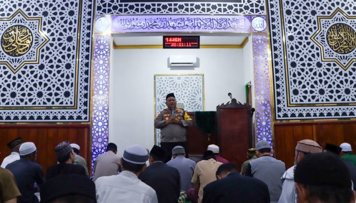 Safari Ramadhan di Masjid At-Tarbiyah Agats, Kapolres Asmat Ajak Umat Jaga Keamanan