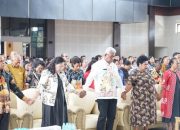 Buka Seminar Leader Summit di Mimika, Gubernur Nawipa : Perkuat Spiritualitas dan Integritas Kepemimpinan