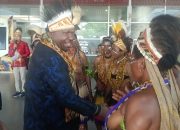 Hadiri Pentahbisan Uskup Timika, Bupati Intan Jaya Tekankan Sinergi Iman dan Kedamaian di Papua