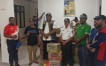 BPBD Mimika Salurkan Bantuan Pangan untuk Warga Wania dan Iwaka yang Terdampak Banjir