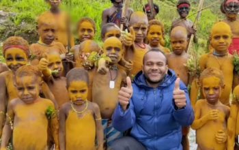 Kisah Inspiratif Pengabdian Guru Andi Rumbrar: Menyalakan Lentera Ilmu di Pedalaman Puncak, Papua Tengah