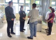 BPJS Ketenagakerjaan Kunjungi Korban Penikaman di Mimika, Pastikan Jaminan Pengobatan Tanpa Batas