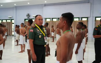 Pangdam XVII/Cenderawasih Pimpin Sidang Pantukhir 837 Calon Tamtama TNI AD