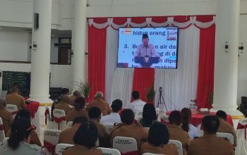 Bupati Mimika Ikut Peluncuran Koperasi Kampung/Kelurahan Merah Putih Bersama Presiden Prabowo Secara Vicon