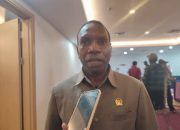 Pulang dari Kunker, Ketua DPRK Mimika Ingatkan Soal Infrastruktur, Air Bersih dan Pendidikan di Wilayah Pesisir