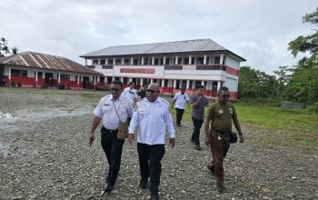 Solusi Kilat Wabup Mimika, Kisruh Kepsek SD Nawaripi Berakhir, SK Nota Dinas Kadis Pendidikan Dinyatakan Gugur