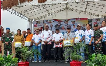 Semarak HUT RI ke-80 di Mimika Dimulai, Bupati John Rettob Buka Pergelaran ART and RUN Festival 2025