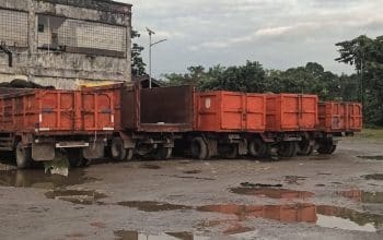 Lima Armada Truk Rusak, Pengangkutan Sampah di Timika Terhambat