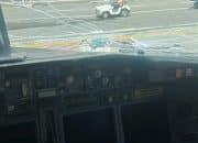 Diduga Akibat Korsleting, Pesawat Lion Air JT985 Alami Insiden Kaca Retak di Bandara Mozes Kilangin Timika, Angkut 200 Penumpang