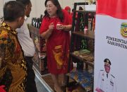 Dihadiri Presiden, Dekranasda Mimika Tampilkan Karya UMKM Pada Ajang APKASI Otonomi Expo 2025