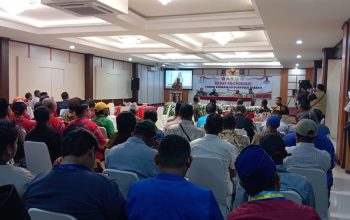 Mimika Harus Tetap Damai, Bupati Rettob Ingatkan Warga Waspadai Upaya Provokasi