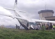 BREAKING NEWS: Pesawat Smart Air Tergelincir di Bandara Tiom, Lanny Jaya