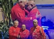 Sehati Dengan Bupati Mimika John Rettob, Wabup Emanuel Kemong Resmi Bergabung ke PDIP